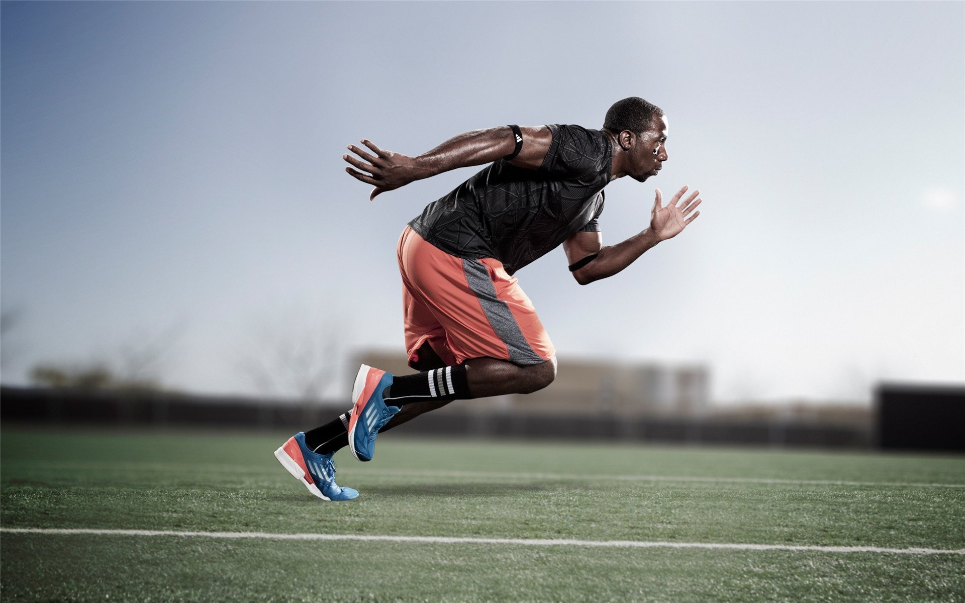 佛罗伦萨依靠整体协作制造持续威胁，佛罗伦萨模型